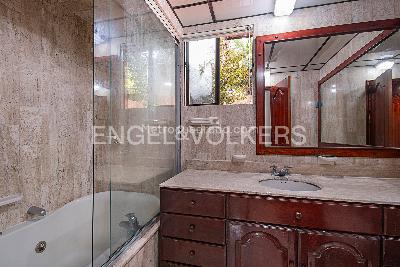 Casa de 3 alcobas en venta en Santa Barbara Alta, Bogotá, 254 m² · foto 13 de 19