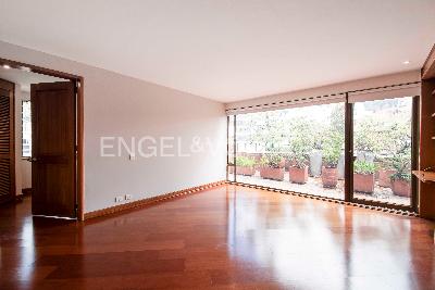 Apartamento de 4 alcobas en venta en La Cabrera, Bogotá, 508 m² · foto 13 de 20