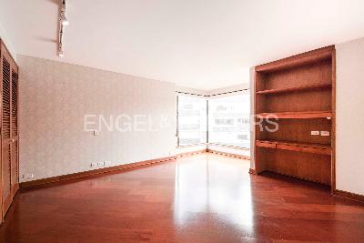Apartamento de 4 alcobas en venta en La Cabrera, Bogotá, 508 m² · foto 15 de 20