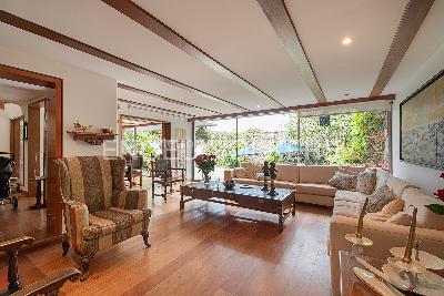 Casa de 4 alcobas en venta en Santa Ana, Bogotá, 468 m² · foto 2 de 20