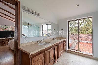 Casa de 4 alcobas en venta en Santa Ana, Bogotá, 468 m² · foto 15 de 20