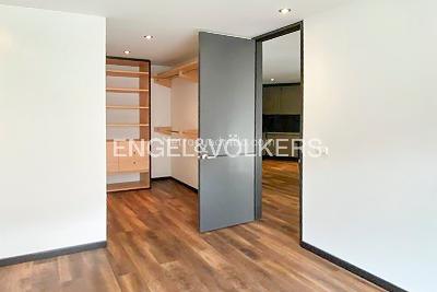 Apartamento de 2 alcobas en venta en Chico Alto, Bogotá, 81 m² · foto 3 de 11