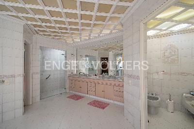 Casa de 4 alcobas en venta en Santa Ana, Bogotá, 381 m² · foto 10 de 20