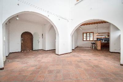 Casa de 1 alcoba en venta en Centro, Bogotá, 423 m² · foto 2 de 13