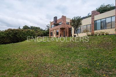 Casa de 4 alcobas en venta en La Calera, Bogotá, 310 m² · foto 16 de 18