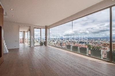 Apartamento de 3 alcobas en venta en Los Rosales, Bogotá, 418 m² · foto 7 de 20