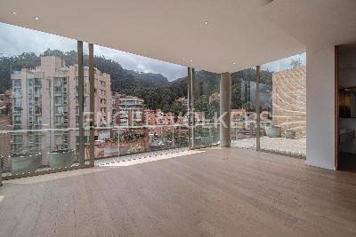 Apartamento de 3 alcobas en venta en Los Rosales, Bogotá, 418 m² · foto 17 de 20
