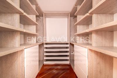 Apartamento de 2 alcobas en venta en Chico Virrey, Bogotá, 166 m² · foto 14 de 14