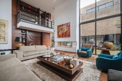 Casa de 4 alcobas en venta en Santa Barbara Alta, Bogotá, 1064 m² · foto 5 de 14