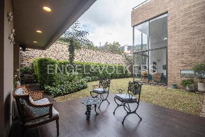 Casa de 4 alcobas en venta en Santa Barbara Alta, Bogotá, 1064 m² · foto 14 de 14