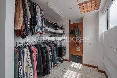 Apartamento de 3 alcobas en venta en Santa Ana, Bogotá, 205 m² · foto 17 de 19
