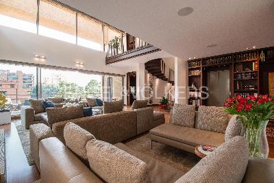 Apartamento de 3 alcobas en venta en La Cabrera, Bogotá, 603 m² · foto 3 de 20