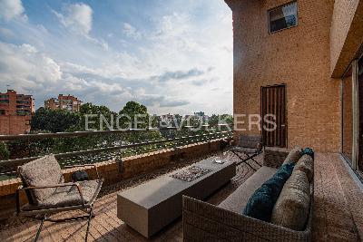 Apartamento de 3 alcobas en venta en La Cabrera, Bogotá, 603 m² · foto 5 de 20