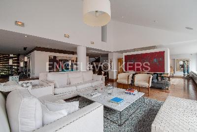 Apartamento de 3 alcobas en venta en El Refugio, Bogotá, 437 m² · foto 2 de 20