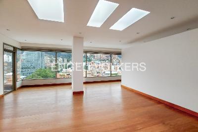 Apartamento de 2 alcobas en venta en Chico Museo, Bogotá, 489 m² · foto 3 de 20