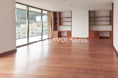 Apartamento de 2 alcobas en venta en Chico Museo, Bogotá, 489 m² · foto 8 de 20