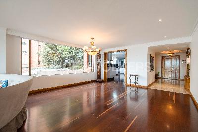 Apartamento en venta en Chico Alto, Bogotá · foto 4 de 17