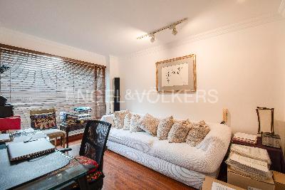 Apartamento de 3 alcobas en venta en Los Rosales, Bogotá, 209 m² · foto 3 de 19