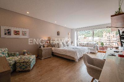 Apartamento de 4 alcobas en venta en Chico Reservado, Bogotá, 421 m² · foto 11 de 20