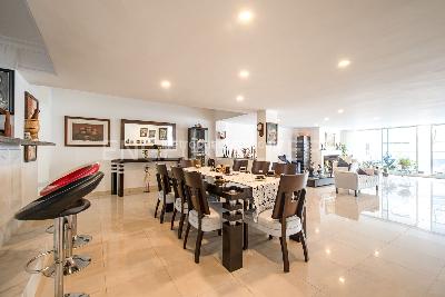 Apartamento de 4 alcobas en venta en Santa Barbara, Bogotá, 286 m² · foto 5 de 20
