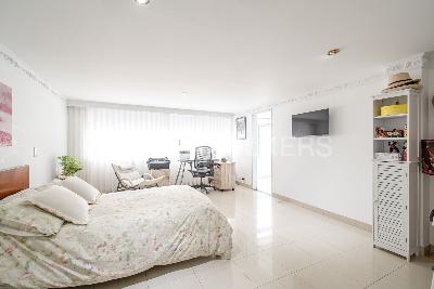 Apartamento de 4 alcobas en venta en Santa Barbara, Bogotá, 286 m² · foto 17 de 20