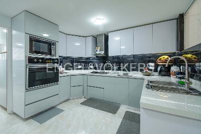 Apartamento de 4 alcobas en venta en Los Rosales, Bogotá, 247 m² · foto 8 de 19