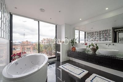 Apartamento en arriendo en Santa Barbara Alta, Bogotá · foto 17 de 20