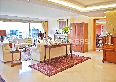 Apartamento de 4 alcobas en venta en Santa Barbara Alta, Bogotá, 404 m² · foto 2 de 20