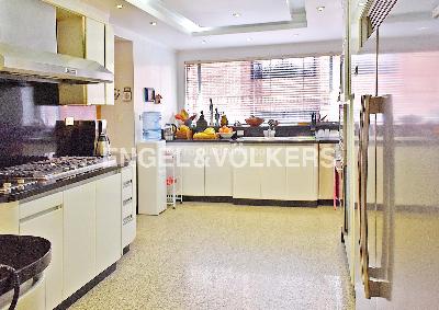 Apartamento de 4 alcobas en venta en Santa Barbara Alta, Bogotá, 404 m² · foto 5 de 20