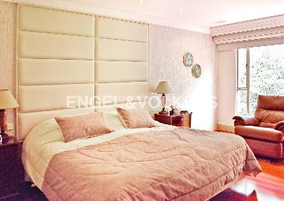 Apartamento de 4 alcobas en venta en Santa Barbara Alta, Bogotá, 404 m² · foto 7 de 20