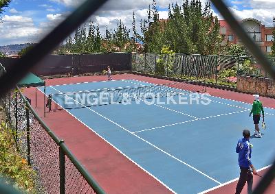 Apartamento de 4 alcobas en venta en Santa Barbara Alta, Bogotá, 404 m² · foto 19 de 20