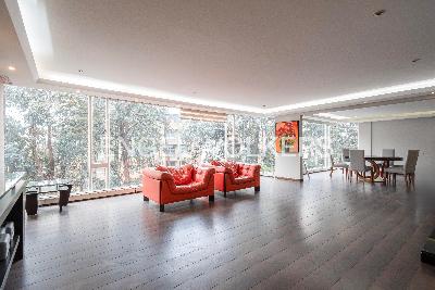 Apartamento en venta en Los Rosales, Bogotá · foto 2 de 15