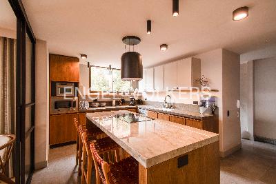 Apartamento de 3 alcobas en venta en Chico Alto, Bogotá, 249 m² · foto 8 de 19