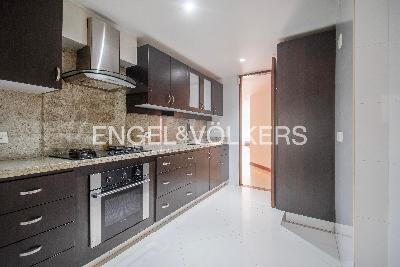 Apartamento de 3 alcobas en venta en Santa Paula, Bogotá, 162 m² · foto 6 de 16
