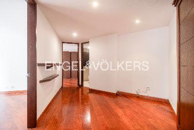 Apartamento de 3 alcobas en venta en Santa Paula, Bogotá, 162 m² · foto 7 de 16