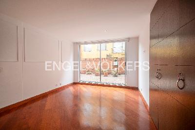 Apartamento de 3 alcobas en venta en Santa Paula, Bogotá, 162 m² · foto 8 de 16