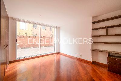 Apartamento de 3 alcobas en venta en Santa Paula, Bogotá, 162 m² · foto 10 de 16
