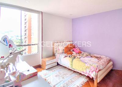 Apartamento en venta en Lagos De Cordoba, Bogotá · foto 11 de 20