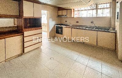 Apartamento de 3 alcobas en venta en Chico, Bogotá, 245 m² · foto 5 de 11