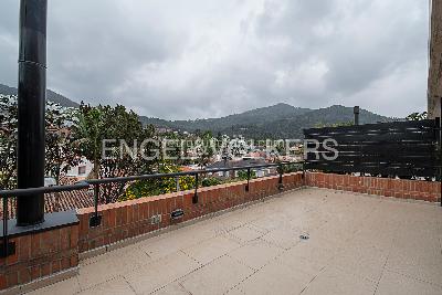 Casa en venta en Santa Barbara Alta, Bogotá · foto 18 de 20