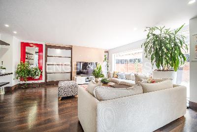 Apartamento de 3 alcobas en venta en Santa Ana, Bogotá, 184 m² · foto 2 de 19