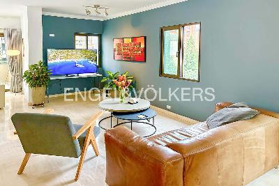 Apartamento de 3 alcobas en venta en El Poblado, Medellín, 290 m² · foto 5 de 19