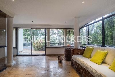 Apartamento en venta en El Poblado, Medellín · foto 8 de 13