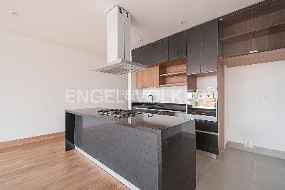 Apartamento de 3 alcobas en venta en San Patricio, Bogotá, 253 m² · foto 2 de 8