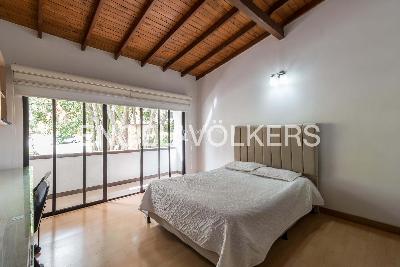 Casa de 4 alcobas en venta en Los Gonzalez, Medellín, 158 m² · foto 11 de 17