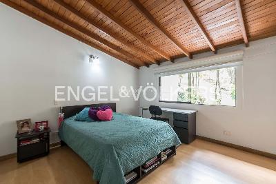 Casa de 4 alcobas en venta en Los Gonzalez, Medellín, 158 m² · foto 12 de 17