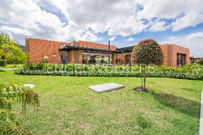 Casa de 3 alcobas en venta en Cajica, Cajicá, 178 m² · foto 16 de 18
