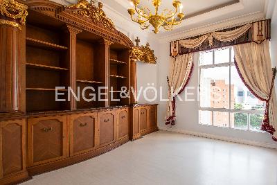 Apartamento en venta en Laureles, Medellín · foto 8 de 20