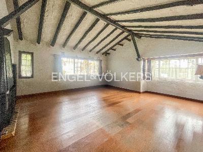 Casa en venta en Cerros De Niza, Bogotá · foto 3 de 16