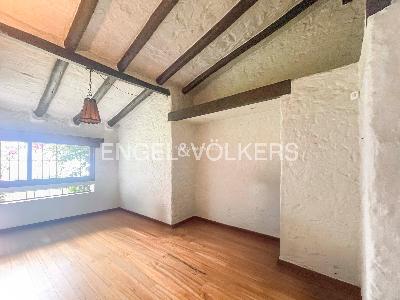 Casa en venta en Cerros De Niza, Bogotá · foto 9 de 16
